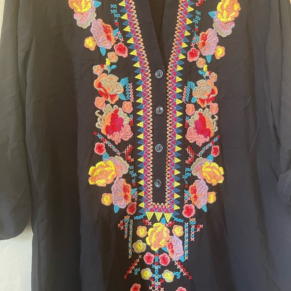 Solitaire Black Button Down Embroidered Tunic Blo… - image 2